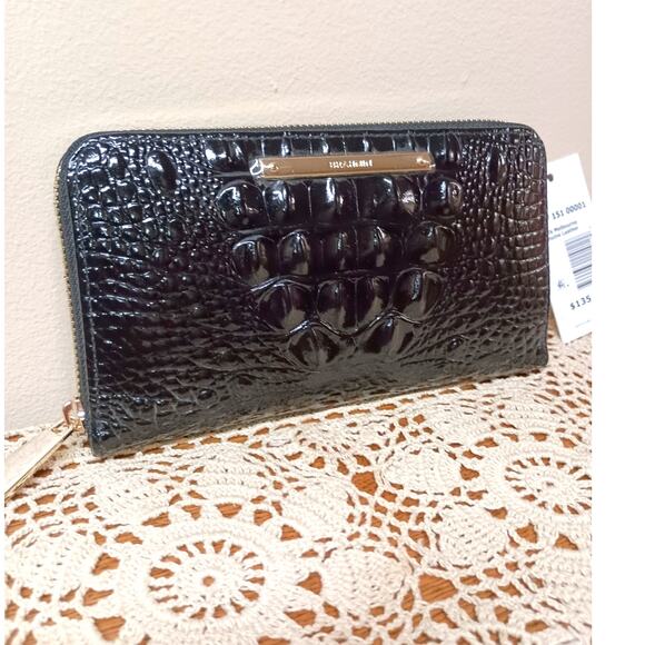 NWT BRAHMIN SURI BLACK MELBOURNE LEATHER ZIP AROUND WALLET - Picture 1 of 7